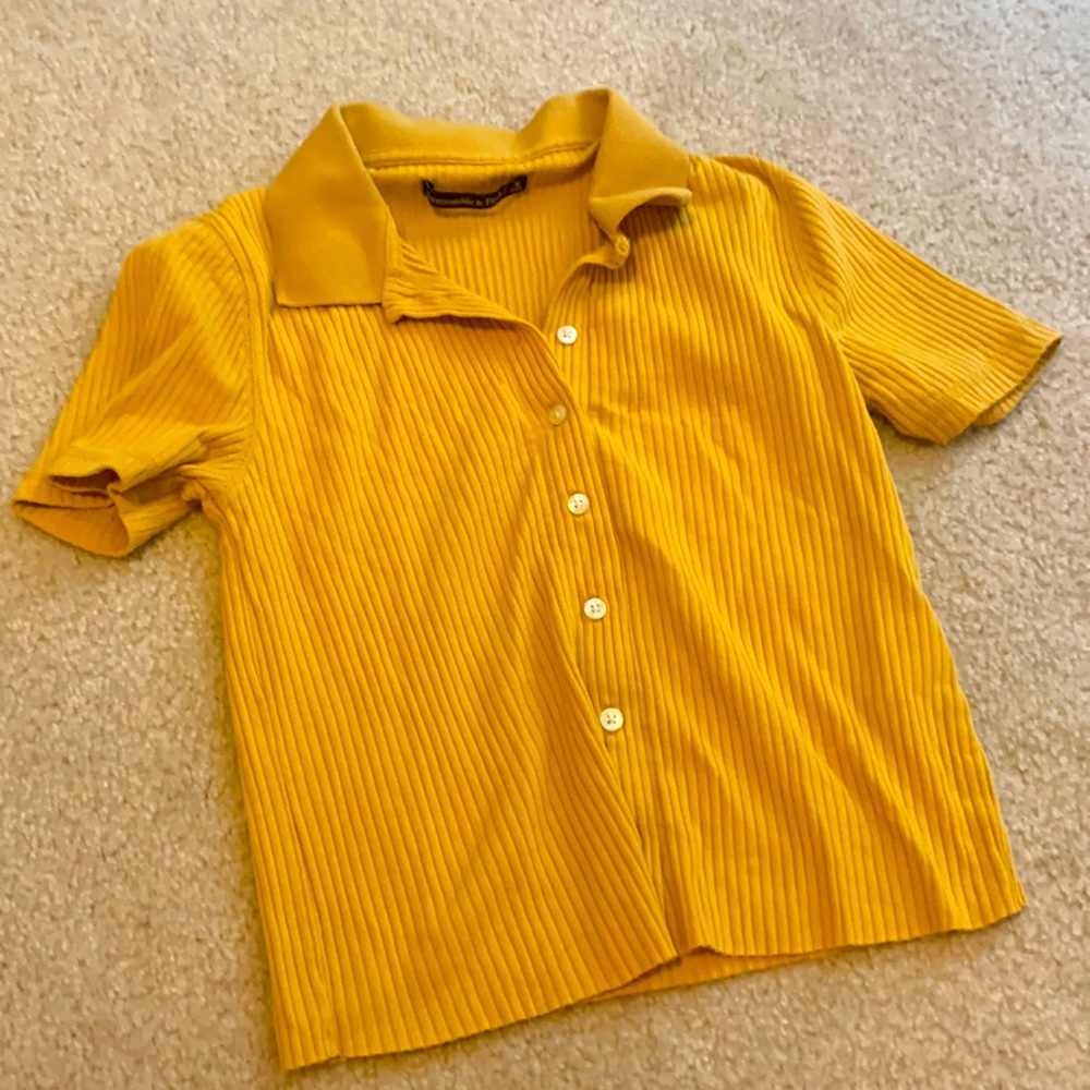 Abercrombie & Fitch Knit Polo Small